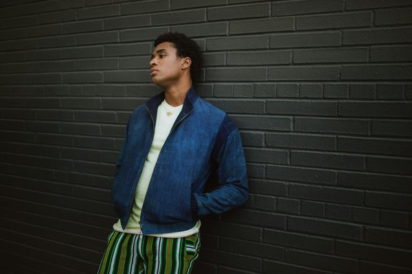 Welche KleidungsstÃ¼cke sind ideal fÃ¼r den Ãœbergang zwischen den Jahreszeiten?